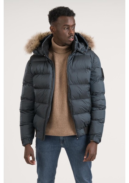 Slimfit Kürklü Kapşonlu (Kürk ve Kapşon Çıkmalı) Beli Lastikli Şişme Mont modelleri