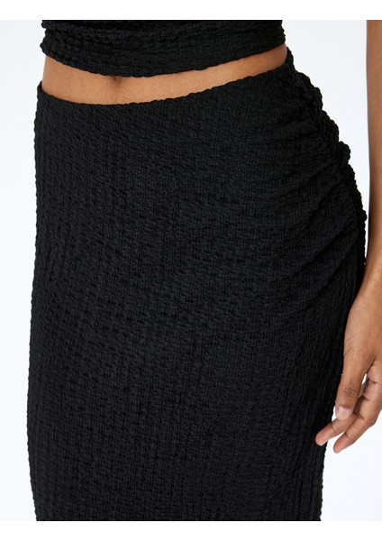 Slim Fit Dokulu Drape Detaylı Yüksek Bel Kalem Etek