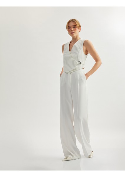 Asimetrik V Yaka Çizgili Blazer Yelek