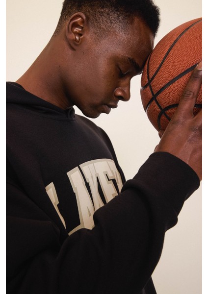 Defacto Fit Nba Los Angeles Lakers Oversize Geniş Kalıp Kapüşonlu Skuba Dalgıç Kumaş Sporcu Sweatshırt D6709Ax25Sp