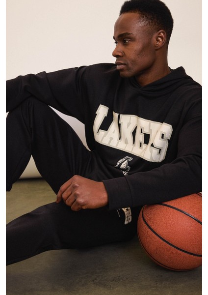 Defacto Fit Nba Los Angeles Lakers Oversize Geniş Kalıp Kapüşonlu Skuba Dalgıç Kumaş Sporcu Sweatshırt D6709Ax25Sp