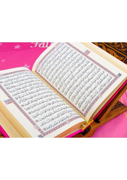 Isme Özel Çocuk Için Seccade, Kuran, Tesbih Hediye Seti, Hediyelik Isimli Seccade Seti