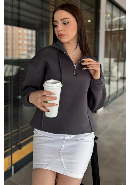 Yarım Fermuarlı Üç Iplik Şardonlu Kadın Sweatshirt