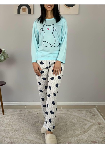 Kadın Kedi Motifli Kalp Desenli Pijama Takımı (Mavi-Beyaz)