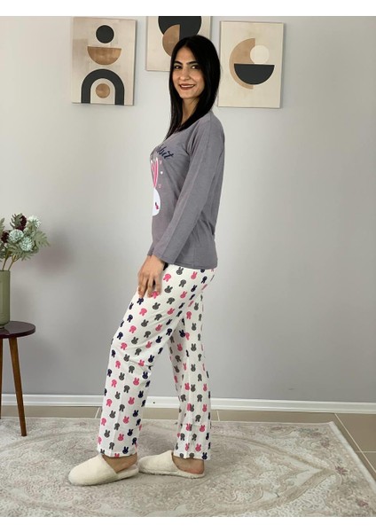 Kadın Tavşan Desenli Pijama Takımı (Gri- Beyaz) modelleri