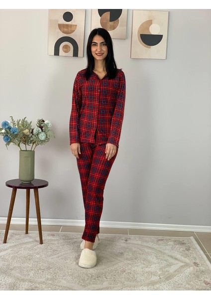 Kadın Ekose Desenli Süet Düğmeli Pijama Takımı (Kırmızı)