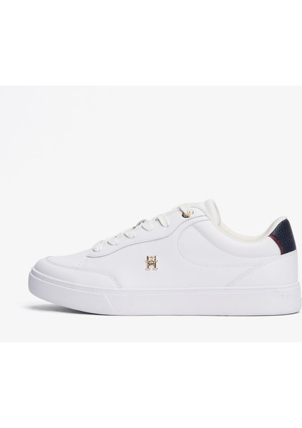 Essential Chic Court Rwb.ybs