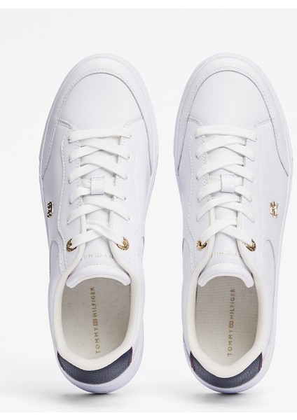 Essential Chic Court Rwb.ybs