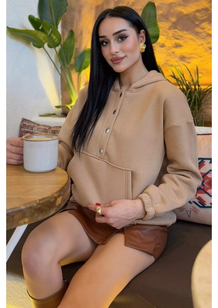 Kadın Şardonlu Kanguru Cepli Düğme Detaylı Sweatshirt fiyatları