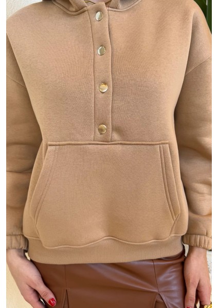 Kadın Şardonlu Kanguru Cepli Düğme Detaylı Sweatshirt modelleri