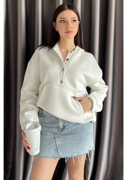 Kadın Şardonlu Kanguru Cepli Düğme Detaylı Sweatshirt