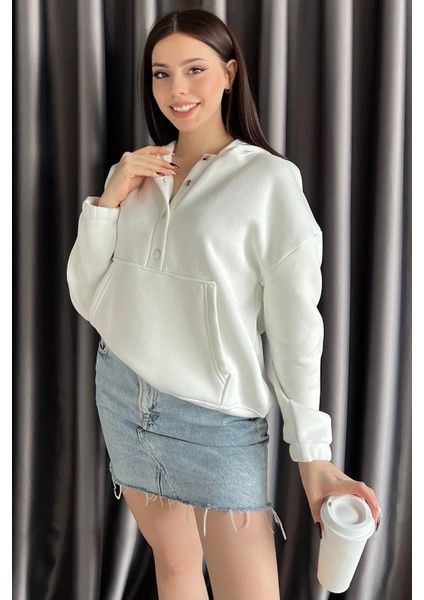 Kadın Şardonlu Kanguru Cepli Düğme Detaylı Sweatshirt