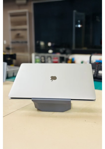 Mek Macbook Yükseltici Modern Stand Siyah (Pro ve Air Uyumlu)