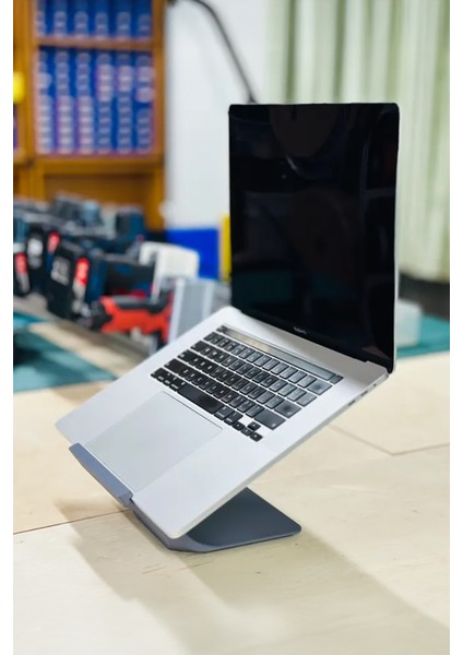 Mek Macbook Yükseltici Modern Stand Siyah (Pro ve Air Uyumlu)