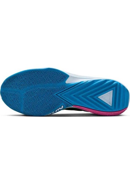 Zoom Freak 5 DX4985-401