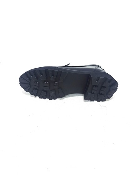 Siyah Rugan Deri Loafer Kadın Ayakkabı