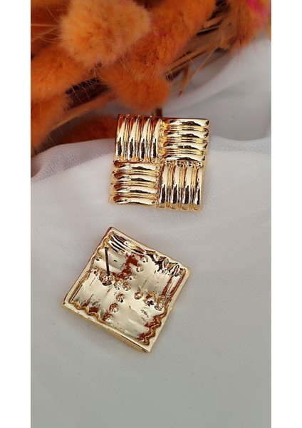 Kare Örme Metal Gold Küpe