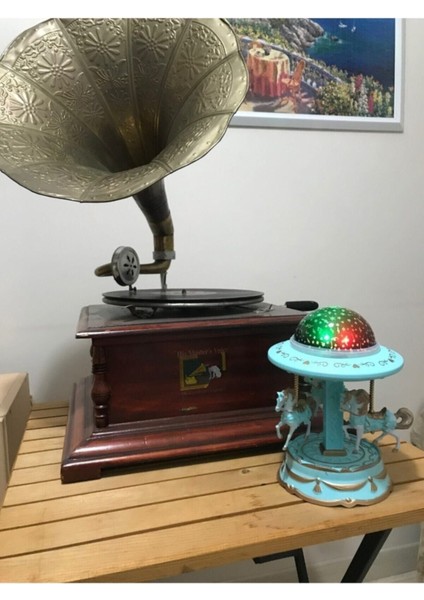 Atlı Karınca Disko Toplu Işıklı, Müzikli, Projeksiyonlu Müzik Kutusu Mavi Renk Sevgiliye Hediye