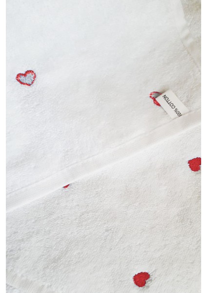 3 Parça Kalp Nakışlı Banyo Havlusu Takımı %100 Pamuklu Lovely Set