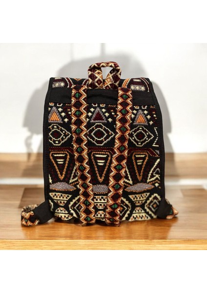 Etnik Kilim Desenli Orta Boy Sırt Çantası fiyatları