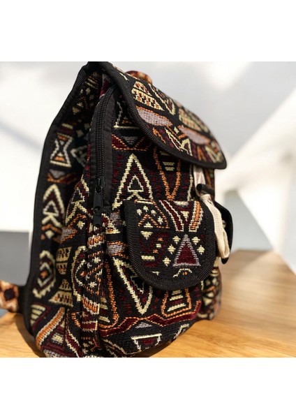 Etnik Kilim Desenli Orta Boy Sırt Çantası modelleri
