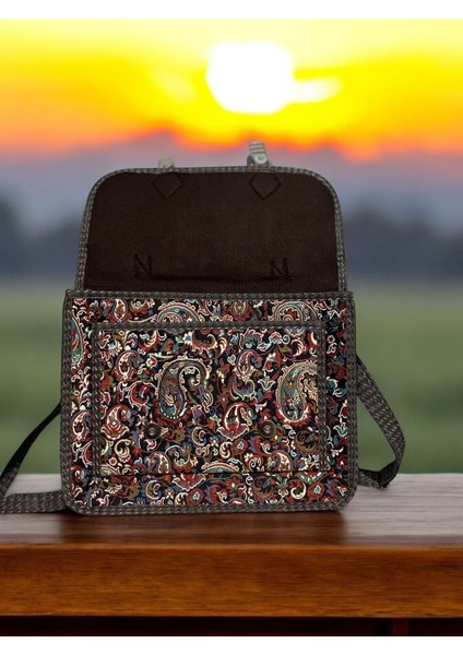 Termo Süet Etnik Desenli Orta Boy Kadın Omuz Çantası modelleri