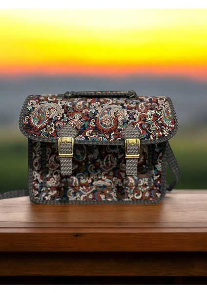 Termo Süet Etnik Desenli Orta Boy Kadın Omuz Çantası fırsatları