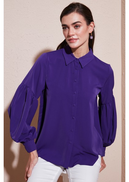 Regular Fit Dikiş Detaylı Düz Yaka Balon Kol Gömlek Bayan Gömlek 611GO00003