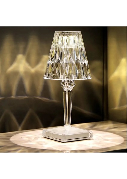 Dekoratif Şarjlı Abajur Kristal Elmas Masa Lambası Dokunmatik Romantik Akrilik LED Ofis Ev Masa Için