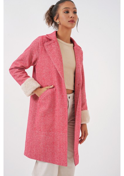 9145 Kadın Kolları Tüylü Balık Sırtı Kaşe Kaban - Bordo modelleri