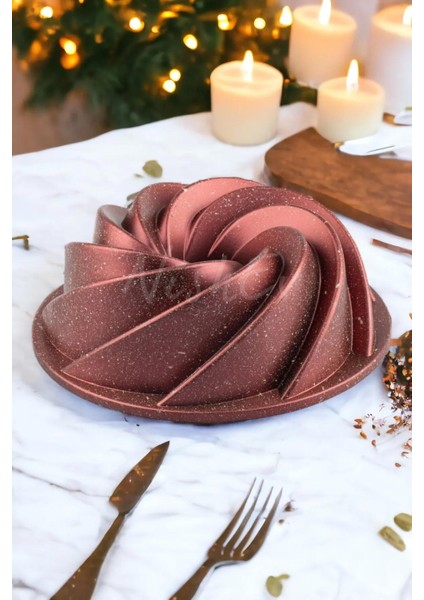 Girift Golden Pink Döküm Kek Kalıbı 26 cm