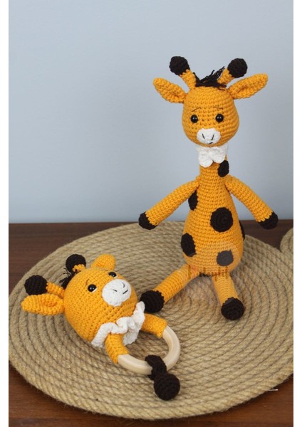 Amigurumi Zürafa Bebek ve Çıngırak Diş Kaşıyıcı