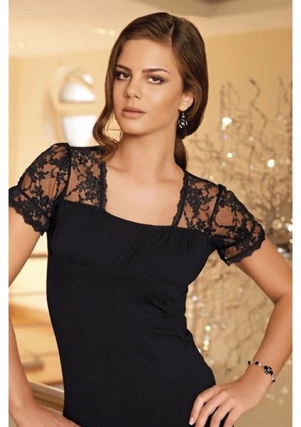 Beruflic Berrak Kadın Için Omuzları Dantelli Transparan Kısa Kollu T-Shirt 2184