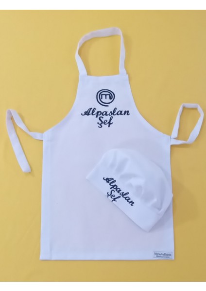 Master Chef Çocuk Mutfak ve Etkinlik Ana Okulu Önlüğü Su Itici Leke Tutmaz Kumaş Isme Özel Nakış Desenli 0- 14 Yaş
