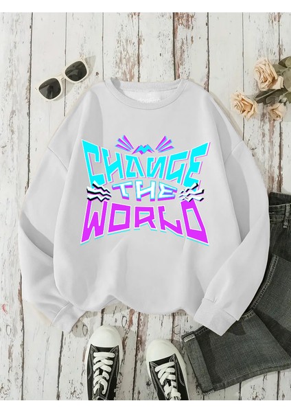 Sweatshirt Change The World Baskılı 3 Iplik Kalın Beyaz Sevgili Kombin modelleri