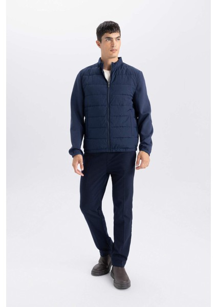 Slim Fit Dar Kesim Dik Yaka Lastikli ve Fermuarlı Su Geçirmez Mont D7532AX25SP fiyatları