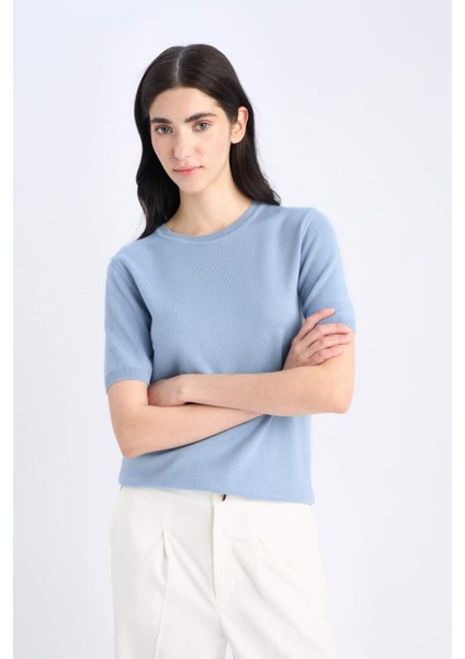 Regular Fit Basic Düz Bisiklet Yaka Kısa Kollu Triko Kazak E6810AX25SP modelleri