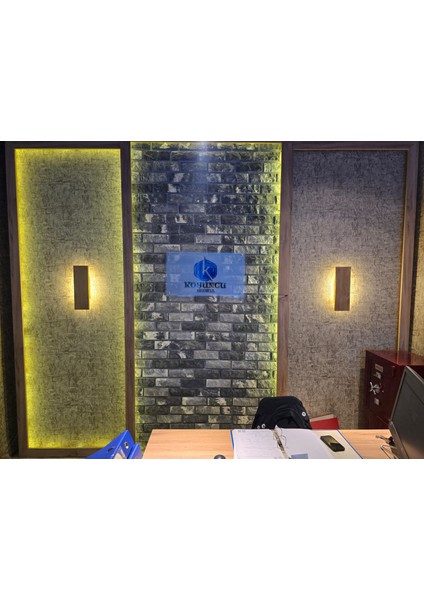 4 Yöne LED Işık Veren Dikey Ahşap Modern Duvar Apliği (Alindi053)
