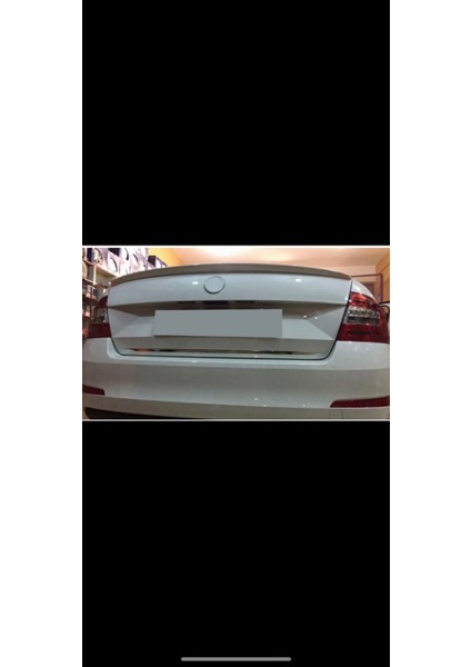 Skoda Octavia A7 2013 ve Üzeri Modeller Arası Krom Bagaj Alt Çıtası Paslanmaz Çelik