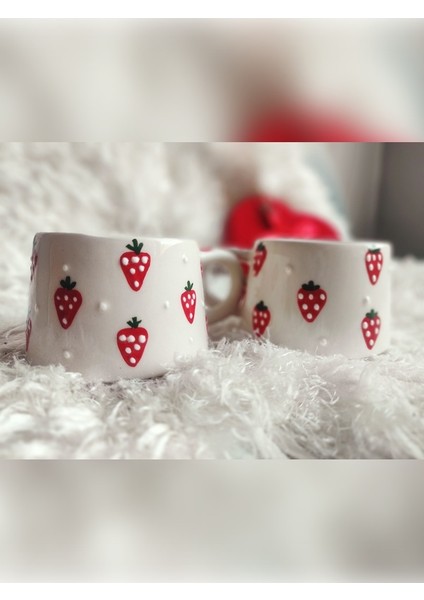 Kupa Bardak Kabartma Ile Çilek Model Işlemeli 2'li