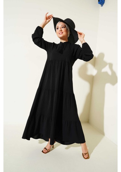 1627 Yaka Bağcıklı Tesettür Elbise