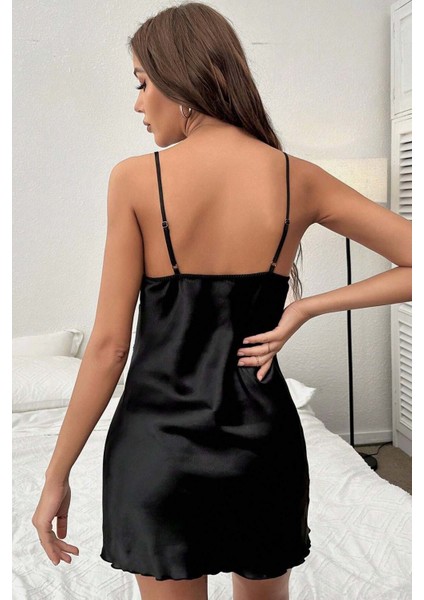 Dantelli Şık Yırtmaçlı Saten Gecelik fiyatları