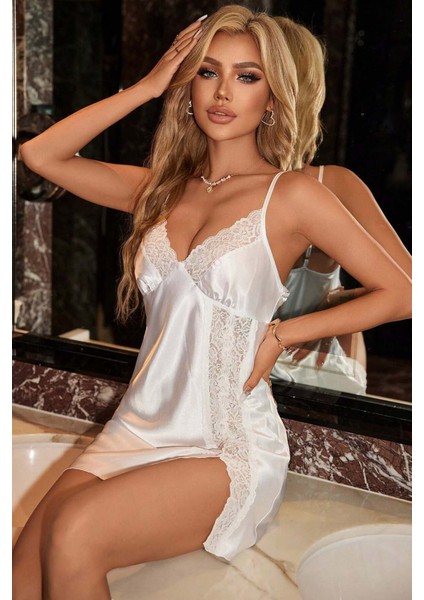 Kadın Dantelli Yırtmaçlı Saten Gecelik Şık Tasarım 90% Polyester 10% Likra