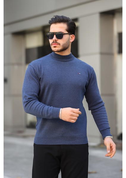 Erkek Yarım Balıkçı Yaka Triko Kazak