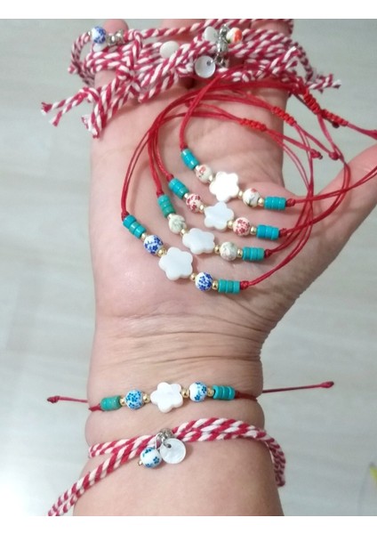 Beş Adet Sedef Çiçekli Seramik Boncuklu Bileklik ve Beş Adet Marteniçka Bileklik