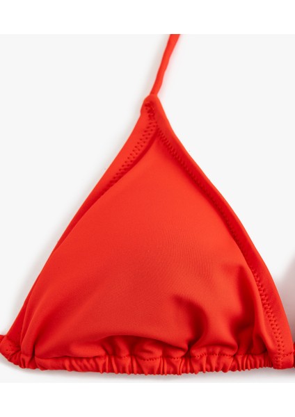 Astarlı Pedli Ipli Üçgen Bikini Üstü