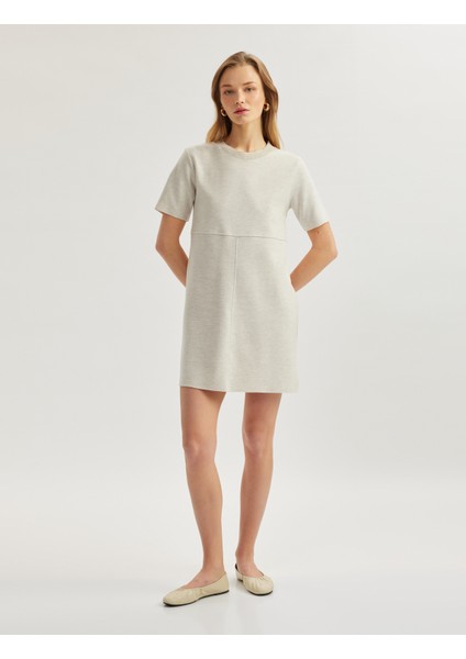 Regular Fit Bisiklet Yaka Kısa Kollu Mini Elbise