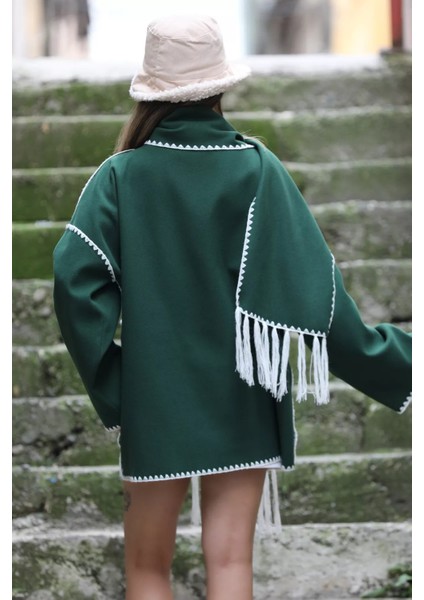 Kadın Nakış Detaylı Atkılı Kaşe Ceket modelleri