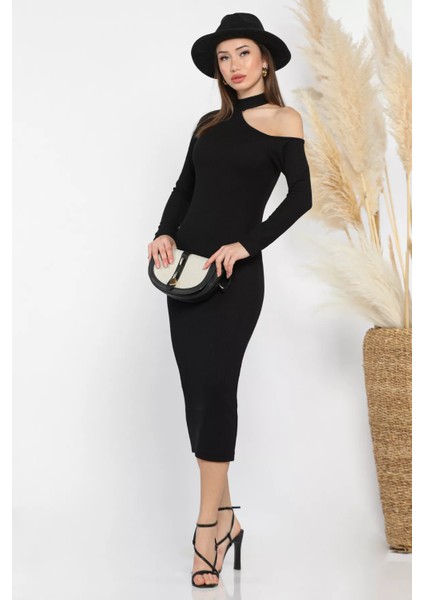 Omuz Dekolteli Likralı Elbise