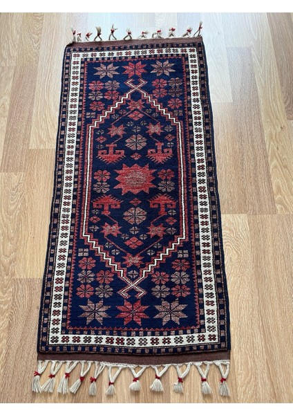 59 x 123 cm Lacivert Geleneksel Çiçek Desenli Küçük Boy Kilim